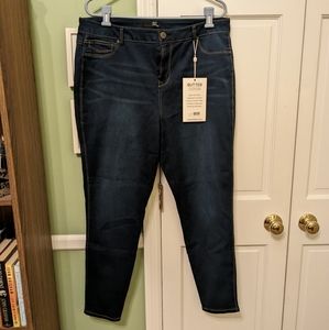1822 Denim High Waisted Ankle Skinny Butter Denim, Size 34 Waist